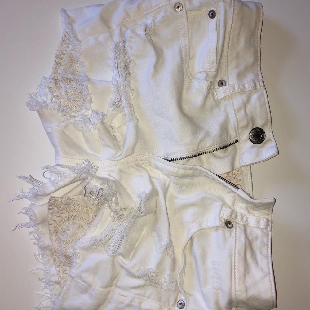 American eagle white jean shorts
